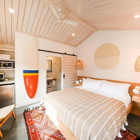 Funboard Room Includes King Bed And Mini Kitchenette Stinson Beach Esterno foto